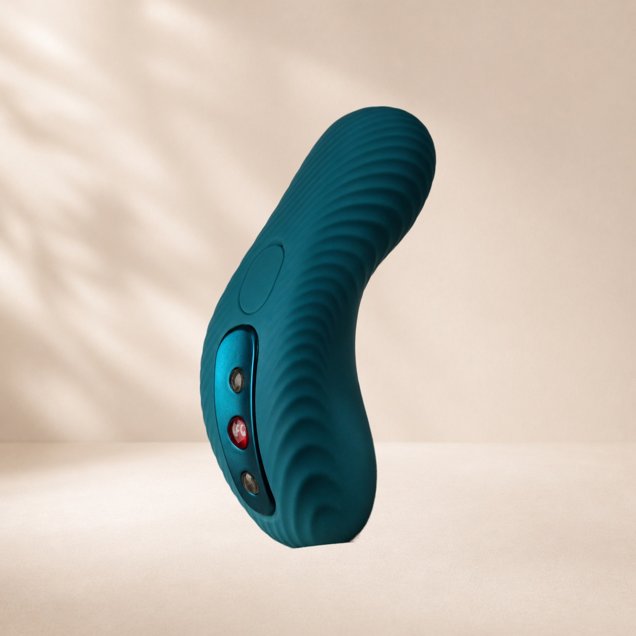 Fun Factory Laya III lay-on vibrator, alternate view