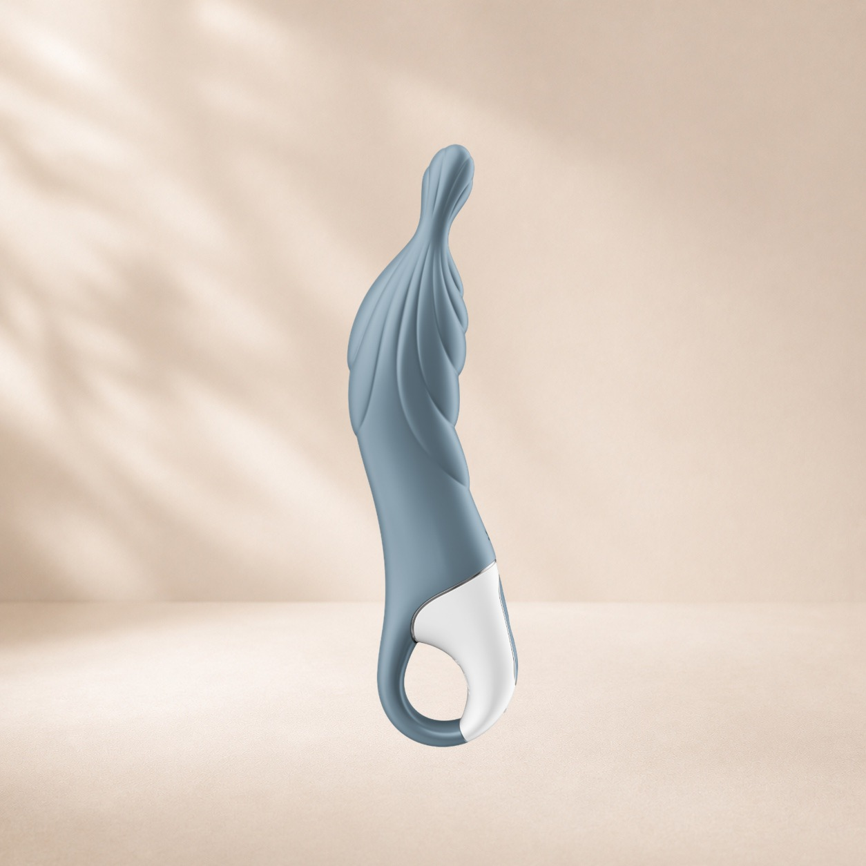 Satisfyer A-Mazing 2 — Long grooved shaft, designed for A-spot depth