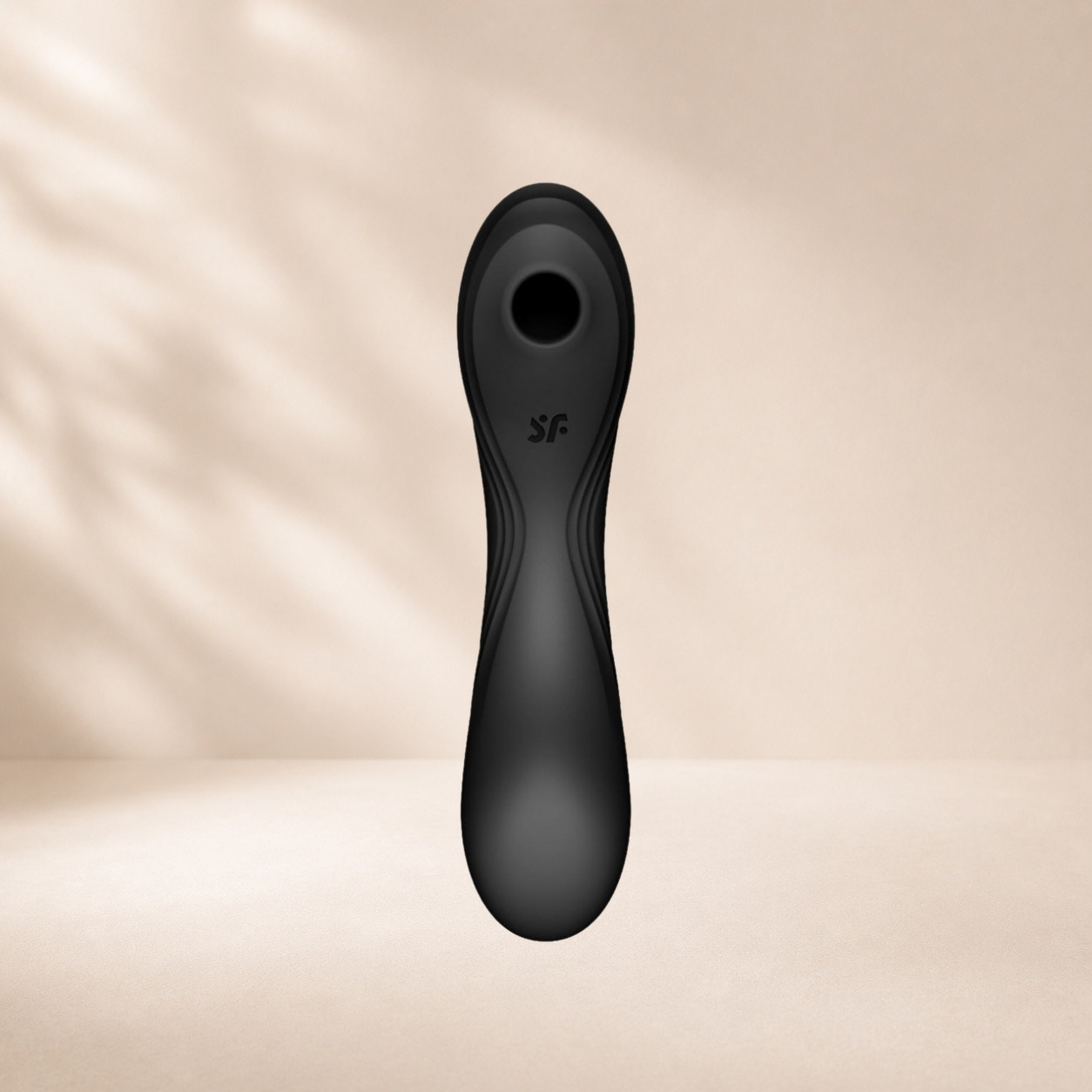 Satisfyer Curvy Trinity 4 - Black — Combines air pulse + lay-on vibration + G-spot vibration