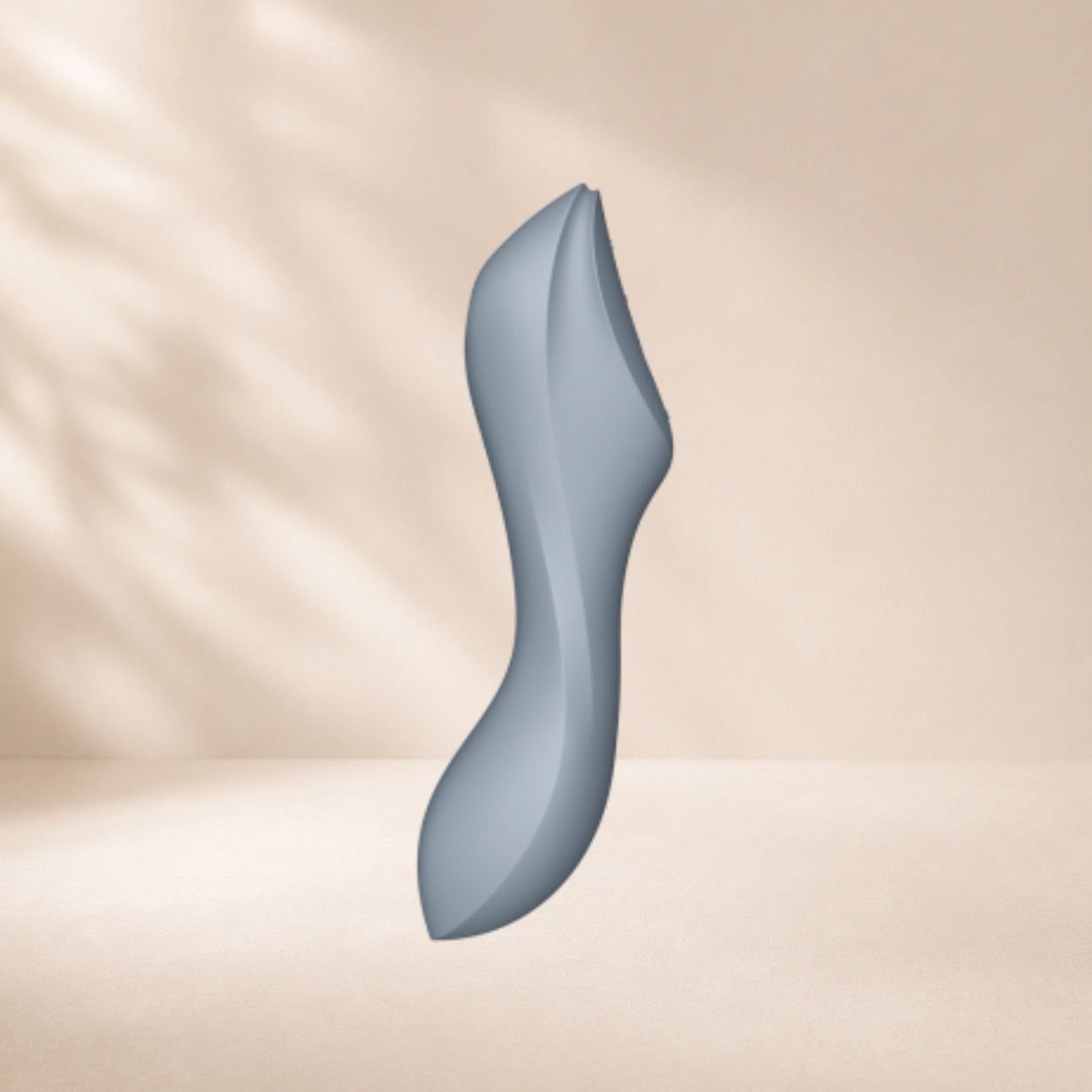Satisfyer Curvy Trinity 3 - Grey, clitoral stimulator (photo 3)