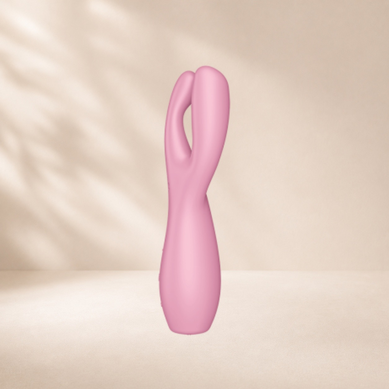 Satisfyer Threesome 3 — Three independent motors — clitoral + inner/outer labia arms