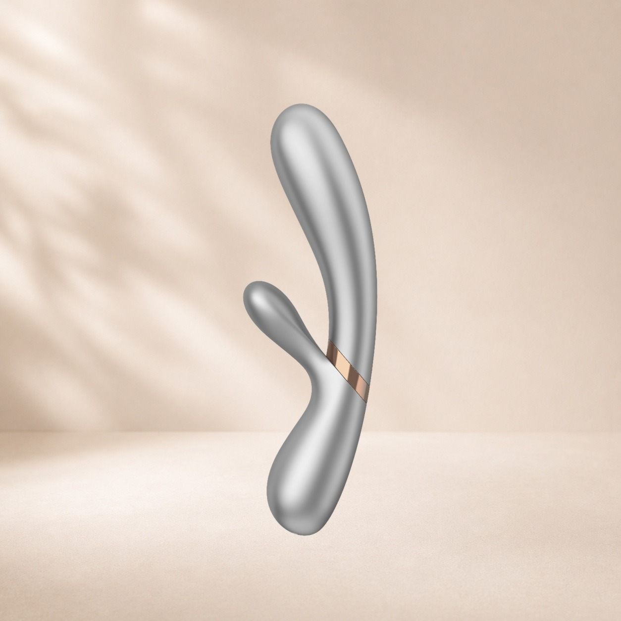 Satisfyer Hot Lover Silver — Warms during use, app controlled