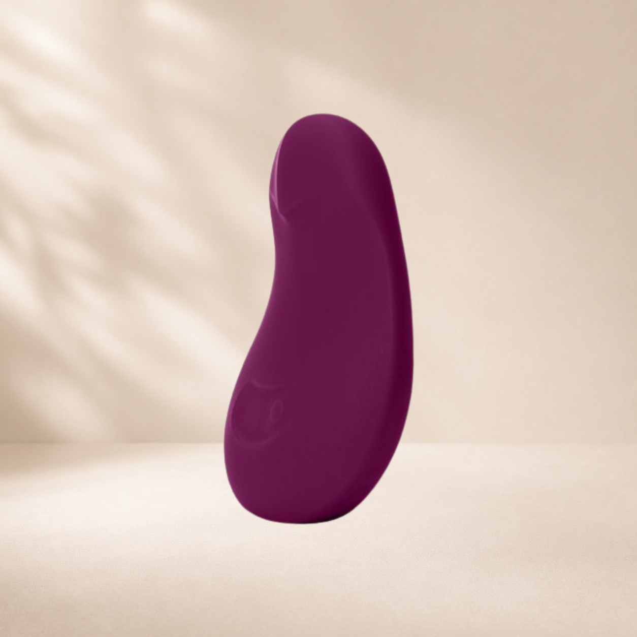 DAME Pom Flexible Vibrator - Plum