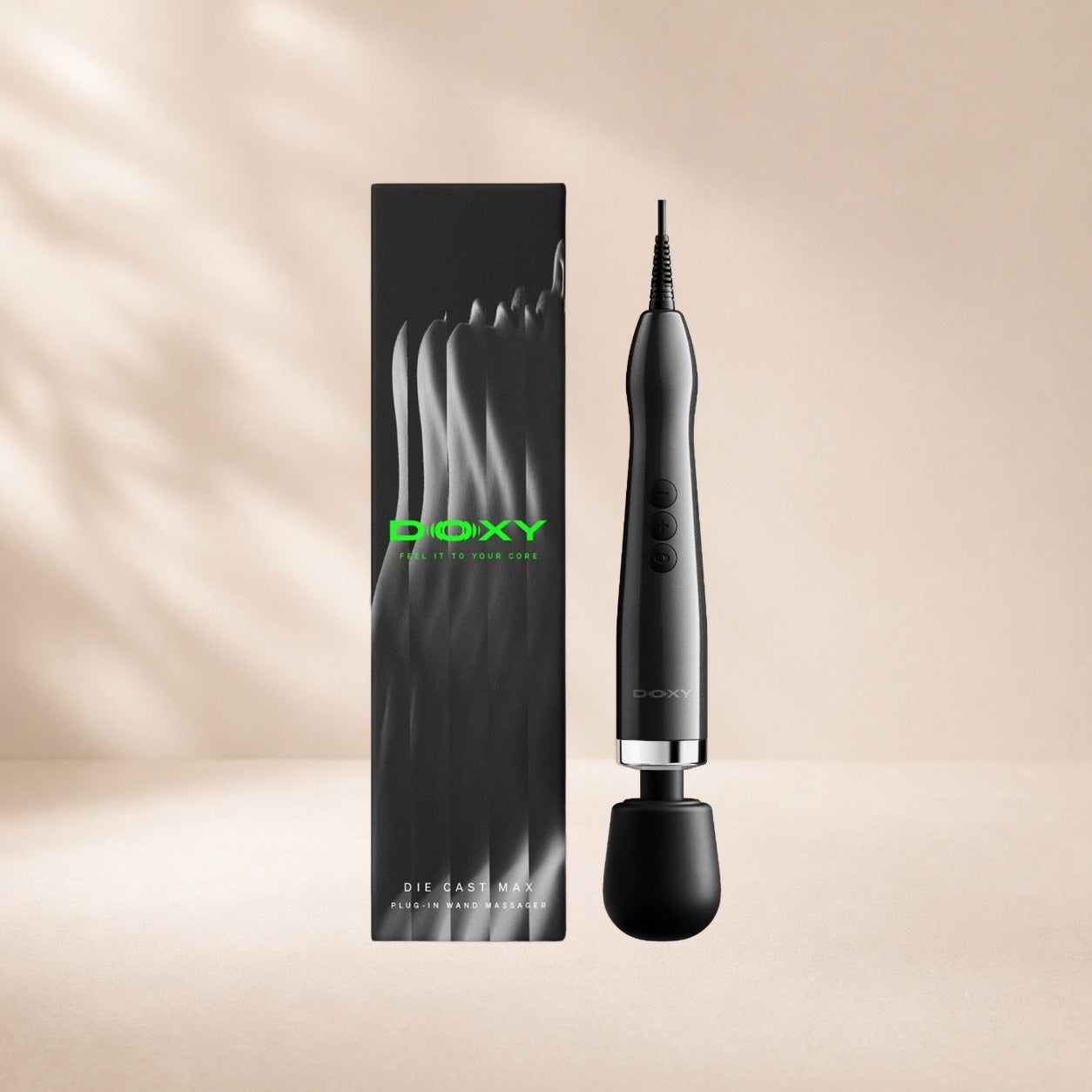 Doxy Die Cast Max Plug-In Wand - Black